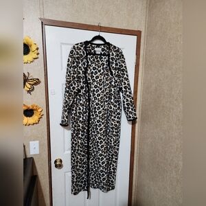 Leopard Print Robe Sz Xl